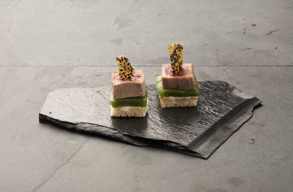 HENNESSY 4 HENNESSY 4