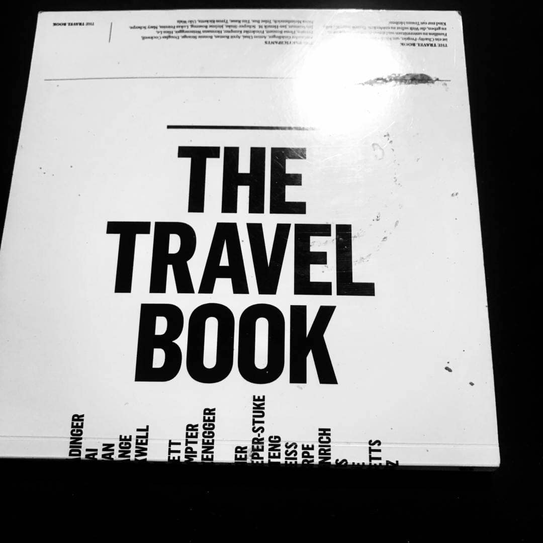 BOLD TRAVEL BOOK 1